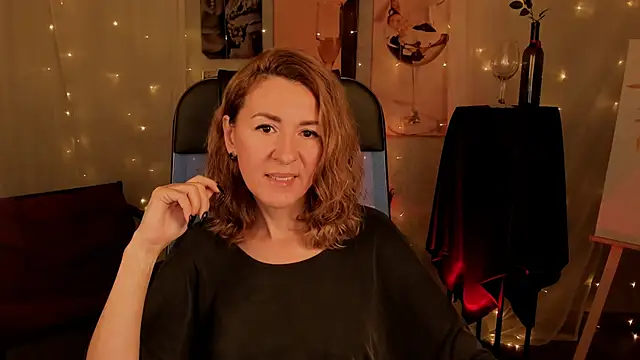 Snapshot of DonnaSmitth chatting on October 16, 4:19 pm DonnaSmitth online show from October 16, 4:19 pm