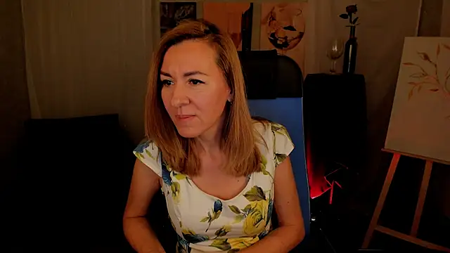 Snapshot of DonnaSmitth chatting on November 7, 3:34 pm DonnaSmitth online show from November 7, 3:34 pm