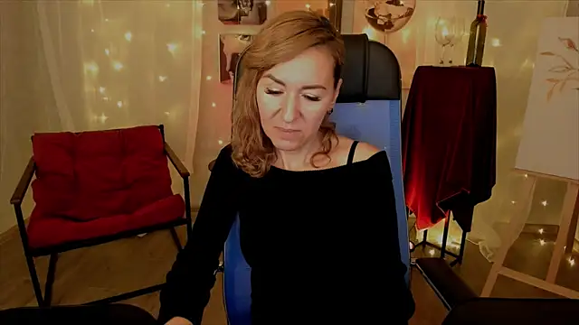 Snapshot of DonnaSmitth chatting on November 11, 3:34 pm DonnaSmitth online show from November 11, 3:34 pm