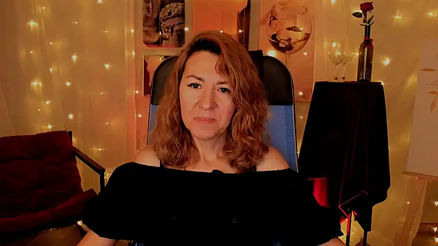 Snapshot of DonnaSmitth chatting on November 29, 10:07 am DonnaSmitth online show from November 29, 10:07 am