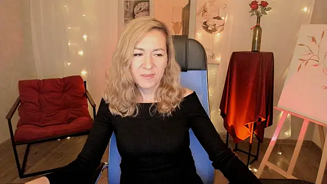 Snapshot of DonnaSmitth chatting on January 7, 6:21 pm DonnaSmitth online show from January 7, 6:21 pm