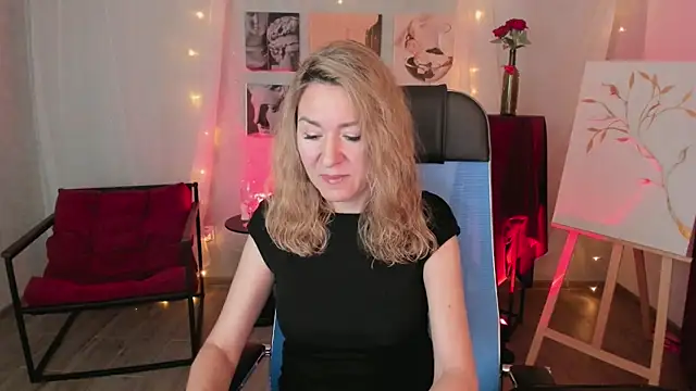 Snapshot of DonnaSmitth chatting on February 25, 6:50 pm DonnaSmitth online show from February 25, 6:50 pm