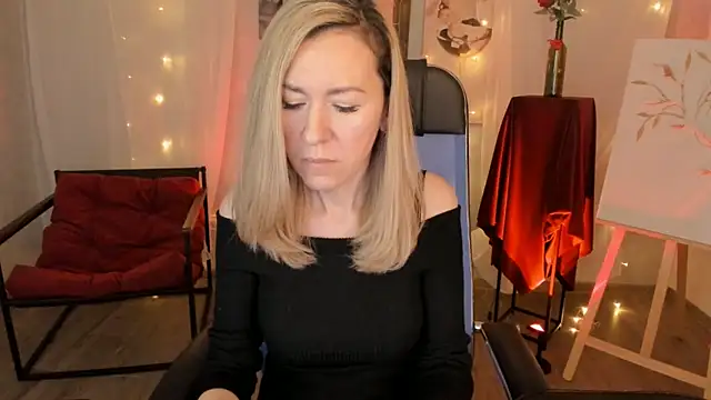 DonnaSmitth online show from March 6, 7:21 pm