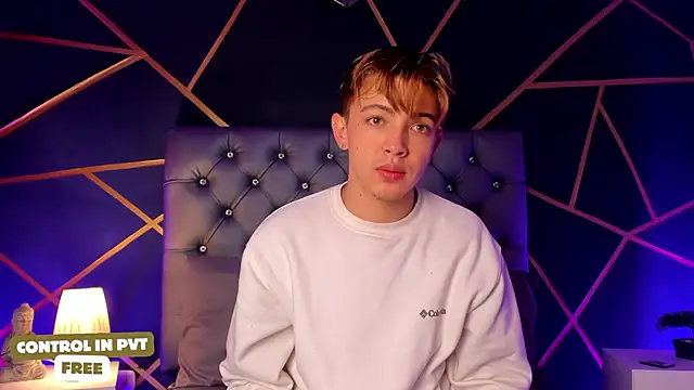 Lian Miller1  online show from February 28, 12:28 pm