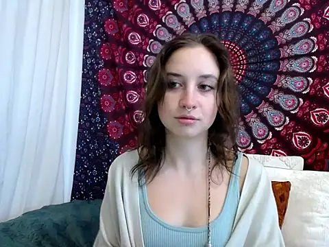 AdalynKiss online show from December 2, 7:25 am