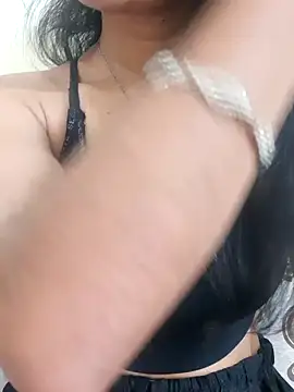 Meenu rani6 online show from April 5, 7:11 pm