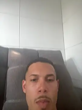 MCLZK online show from February 25, 7:45 pm