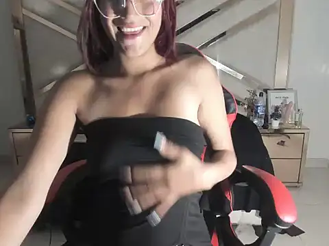 NathaliaRoosRs online show from September 28, 7:52 pm