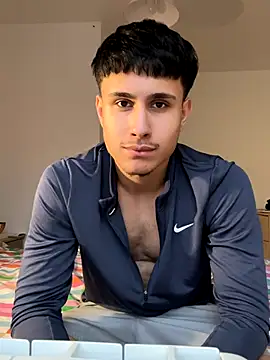 adgymwear1 online show from October 14, 4:30 pm