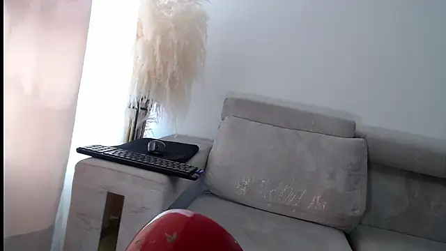 Adrew fox online show from October 9, 2:37 pm