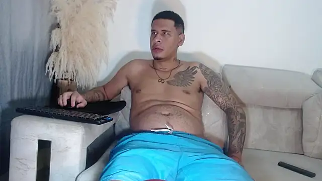 Adrew fox online show from October 12, 11:26 pm