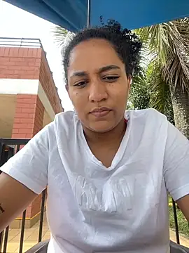 Snapshot of jesicamonroe44 chatting on November 1, 5:37 pm jesicamonroe44 online show from November 1, 5:37 pm