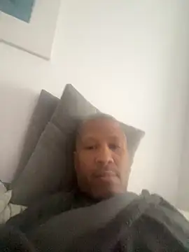 Snapshot of La_piada chatting on November 4, 3:22 pm La piada online show from November 4, 3:22 pm