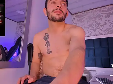 VynnyBlacke  online show from February 5, 4:17 am