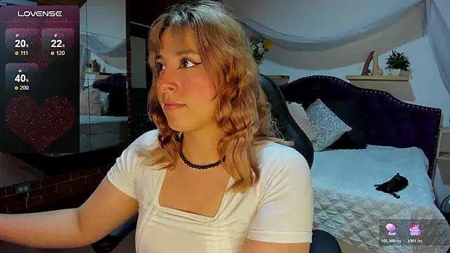 Snapshot of sophialyh_1 chatting on October 30, 12:39 pm sophialyh 1 online show from October 30, 12:39 pm