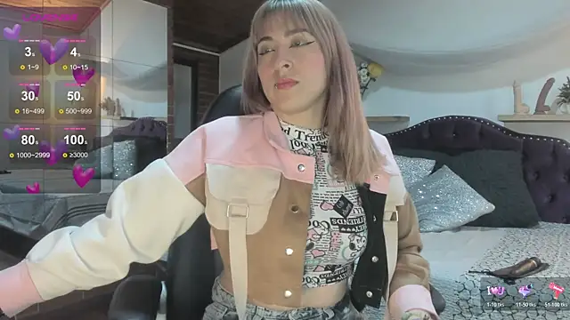 Snapshot of sophialyh_1 chatting on November 10, 12:48 pm sophialyh 1 online show from November 10, 12:48 pm