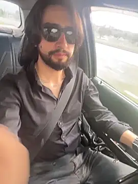 Snapshot of maximusdominus26 chatting on November 16, 4:45 pm maximusdominus26 online show from November 16, 4:45 pm