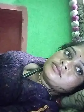 Snapshot of Na_shreya chatting on October 24, 10:39 pm Na shreya online show from October 24, 10:39 pm