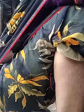 Snapshot of Na_shreya chatting on October 26, 3:45 am Na shreya online show from October 26, 3:45 am