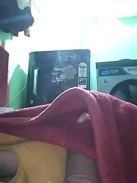 Snapshot of Na_shreya chatting on November 19, 12:21 am Na shreya online show from November 19, 12:21 am