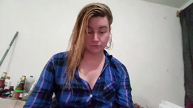 Snapshot of vagimosa chatting on December 3, 2:52 am vagimosa online show from December 3, 2:52 am