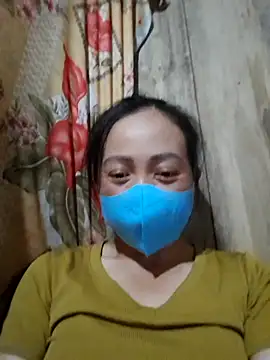 Snapshot of Tuyet_xx chatting on October 8, 6:49 pm Tuyet xx online show from October 8, 6:49 pm