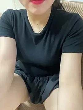 lee ly online show from October 6, 2:03 pm