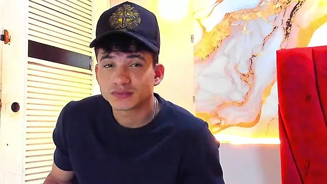 Snapshot of daniscot chatting on November 8, 3:50 am daniscot online show from November 8, 3:50 am