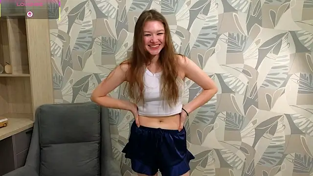 Snapshot of LewisThrone chatting on October 19, 3:12 pm LewisThrone online show from October 19, 3:12 pm