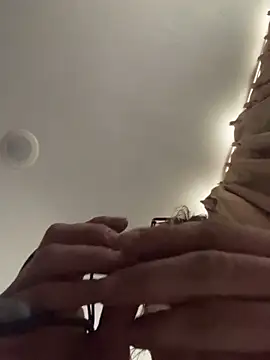 Snapshot of silentasachurchmouse chatting on November 16, 10:37 pm silentasachurchmouse online show from November 16, 10:37 pm