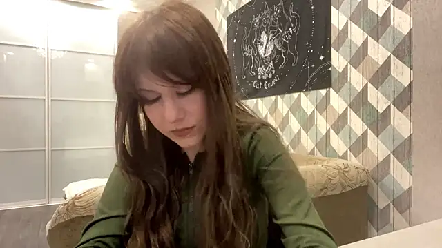 Snapshot of RebelKitsune chatting on October 9, 5:05 am RebelKitsune online show from October 9, 5:05 am