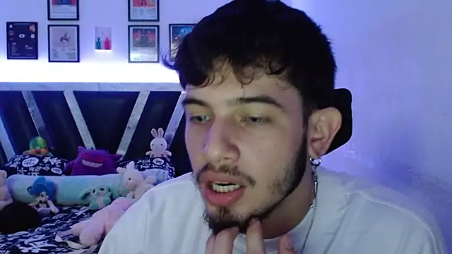 Snapshot of Sebasxxl12 chatting on September 30, 8:47 pm Sebasxxl12 online show from September 30, 8:47 pm