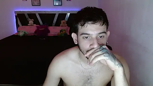 Sebasxxl12 online show from April 24, 9:28 pm