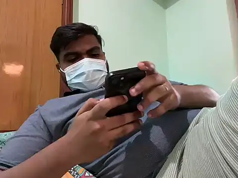 Romeo Sam2 online show from September 29, 8:19 am