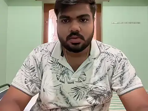 Romeo Sam2 online show from October 14, 5:08 am