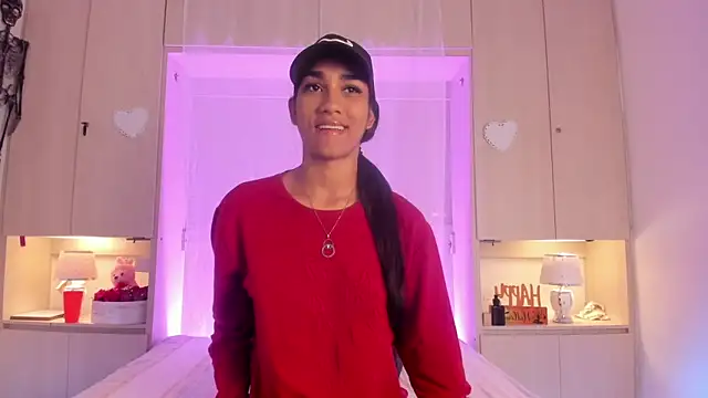 AnahiCollins online show from October 17, 11:57 am