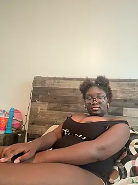 Snapshot of St4G1rL chatting on October 11, 7:23 pm St4G1rL online show from October 11, 7:23 pm