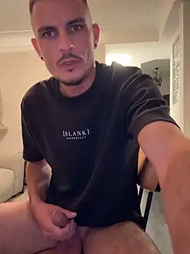 WildFlame2525 online show from September 29, 8:57 pm