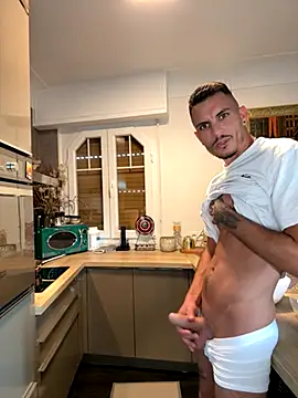 WildFlame2525 online show from October 11, 3:21 pm