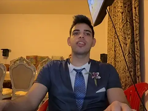 Snapshot of _Djonson_ chatting on December 16, 5:40 pm Djonson online show from December 16, 5:40 pm