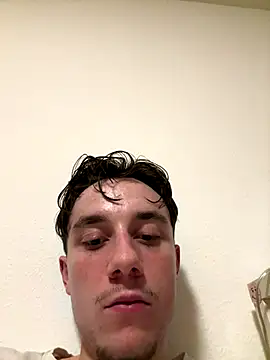 Snapshot of davidoso6271 chatting on October 9, 7:01 pm davidoso6271 online show from October 9, 7:01 pm