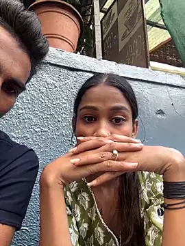 Snapshot of JustIndianlovers chatting on October 19, 11:33 am JustIndianlovers online show from October 19, 11:33 am