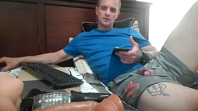 Yourgeminisecret online show from March 1, 8:49 am