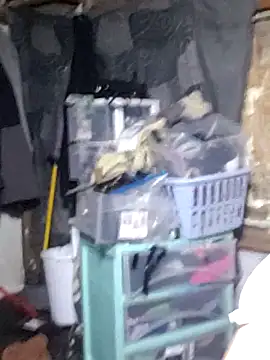 Queen2454 online show from March 14, 8:20 am