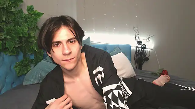 Snapshot of Ellis_Rin chatting on October 22, 10:31 pm Ellis Rin online show from October 22, 10:31 pm