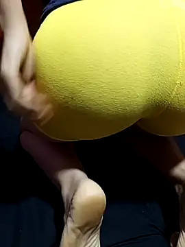 manal soso online show from December 1, 9:20 pm