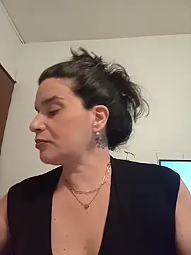 MoritaSalvaj online show from October 1, 12:27 am