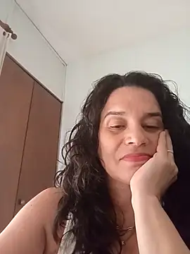 MoritaSalvaj online show from October 5, 6:06 pm