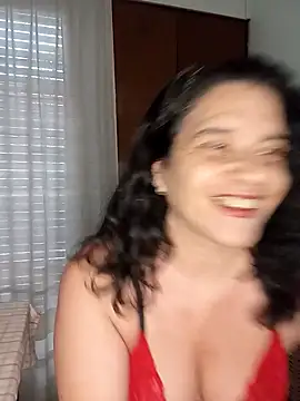 MoritaSalvaj online show from December 1, 8:25 pm