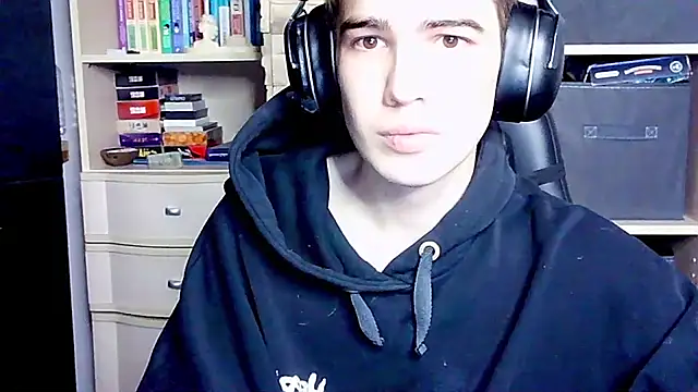 Snapshot of _Chris_Next_Door_ chatting on October 4, 2:59 pm  Chris Next Door  online show from October 4, 2:59 pm